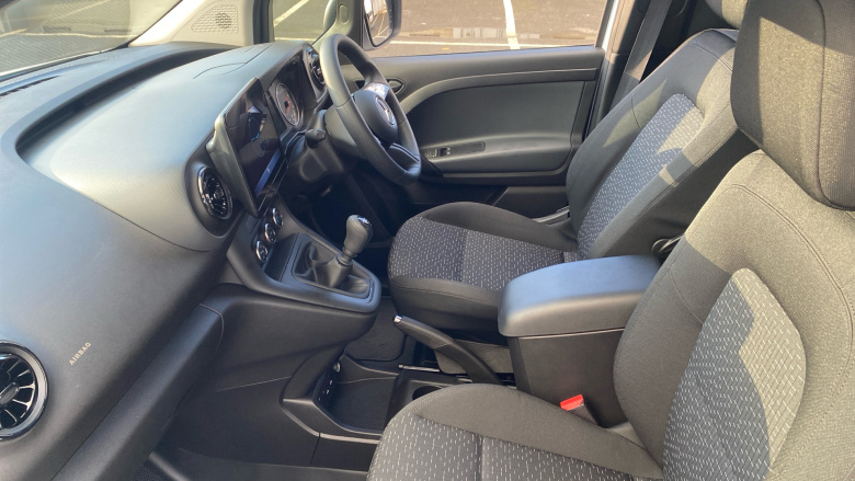 Mercedes-Benz Citan L1 Diesel 110CDI Pro Van